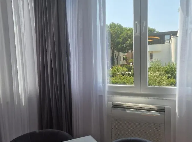 Pearl Adriatic Coast 2 Daire Golem (Tirana)